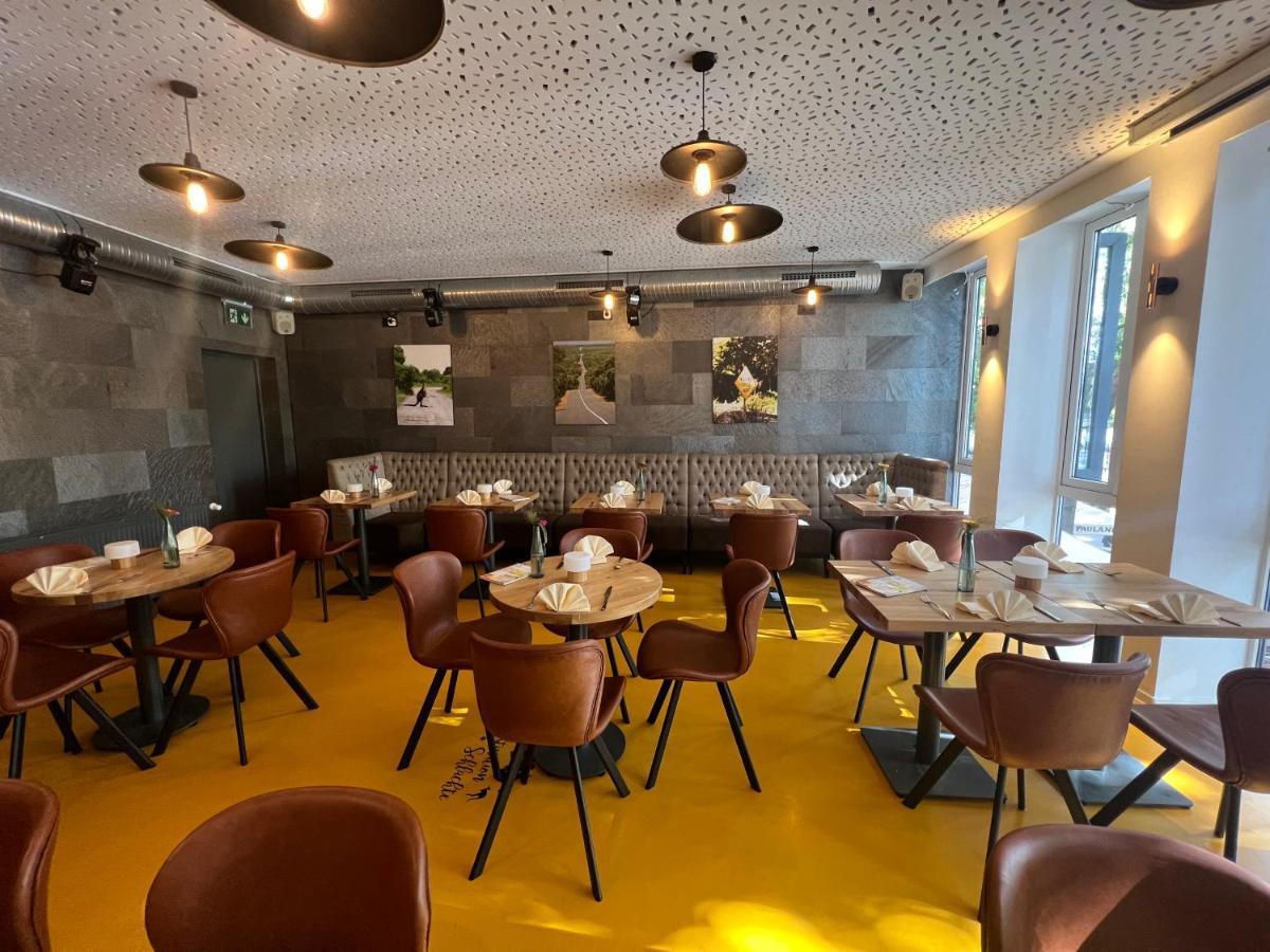Kangarooms - Schlachte Weserpromenade เบรเมน ภายนอก รูปภาพ